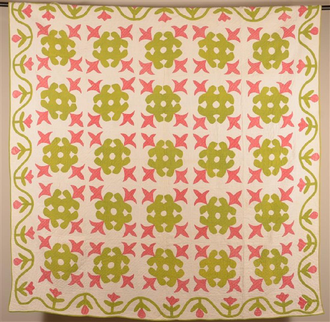 Antique Floral and Vine Applique Quilt. (1 of 4)