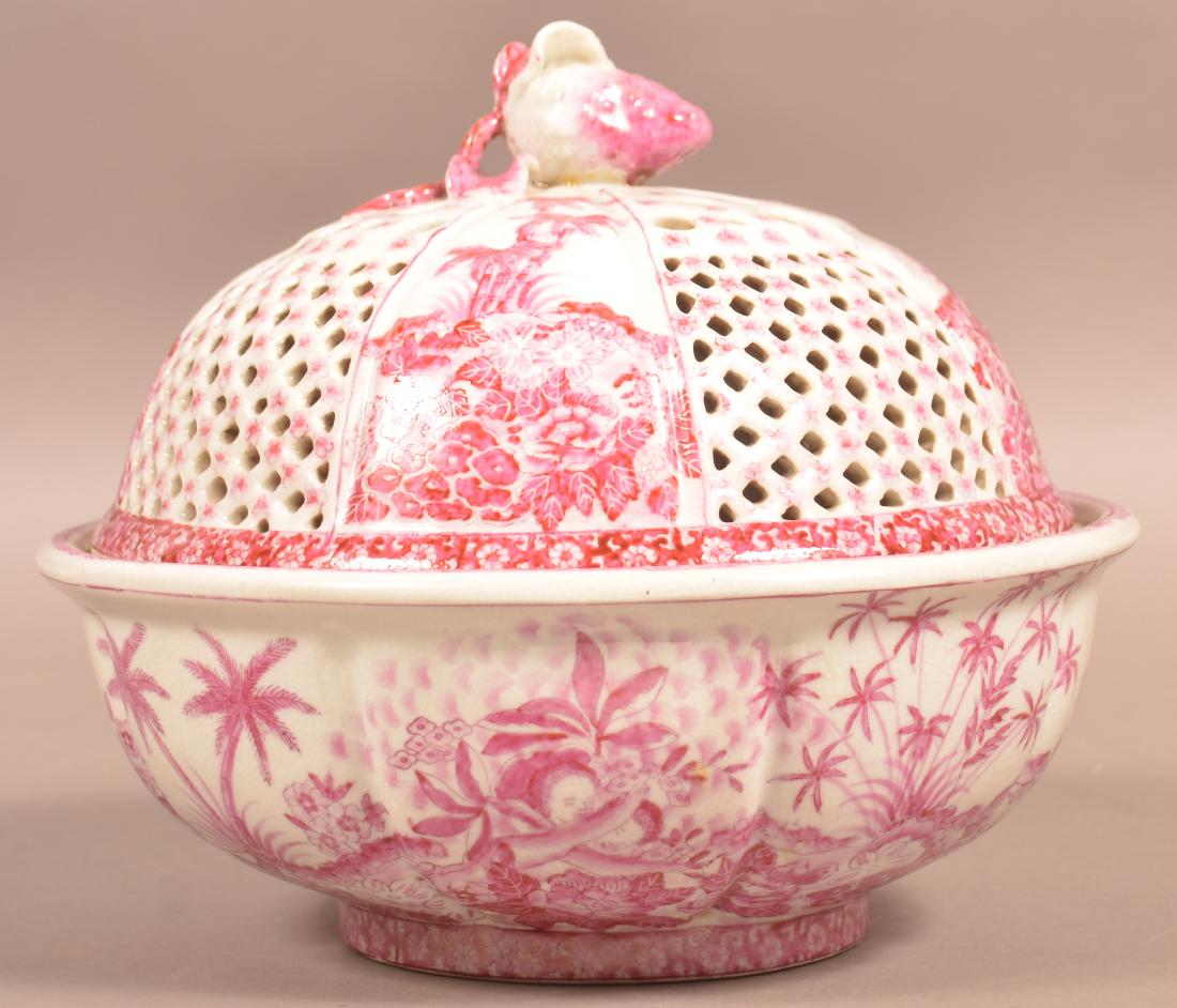 English Fitzhugh Style Red Transfer China Covered Bowl. (1 of 6)
