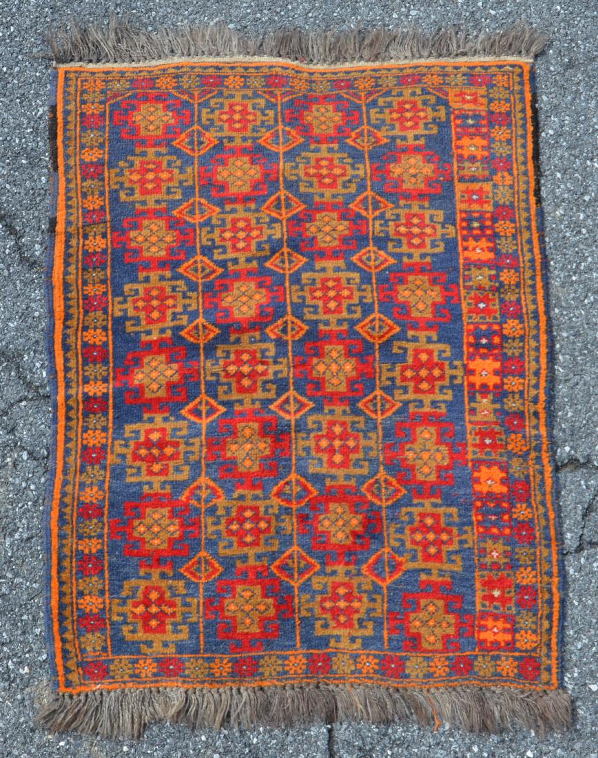 Antique/Vintage Geometric Pattern Oriental Area Rug. (1 of 3)