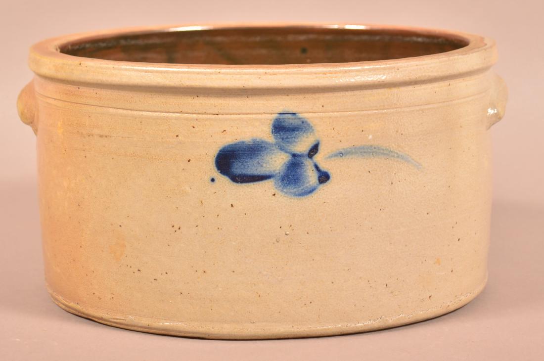 Blue Slip Decorated Stoneware Cake Crock. (1 of 2)