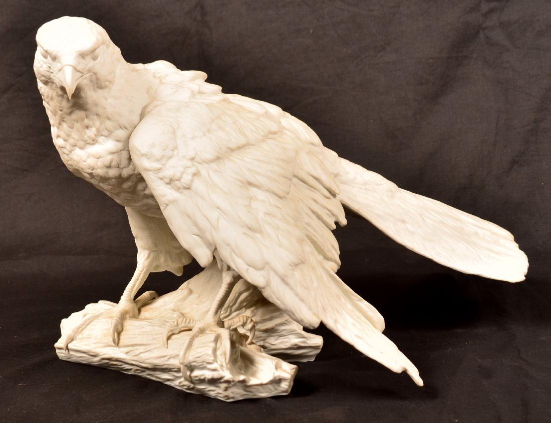 Kaiser "Goshawk" White Bisque Figurine. (1 of 3)