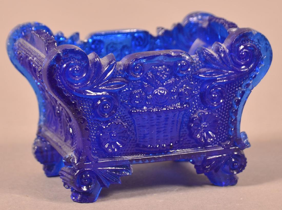 Boston & Sandwich Glass Lacy Glass Salt Dish. (1 of 3)