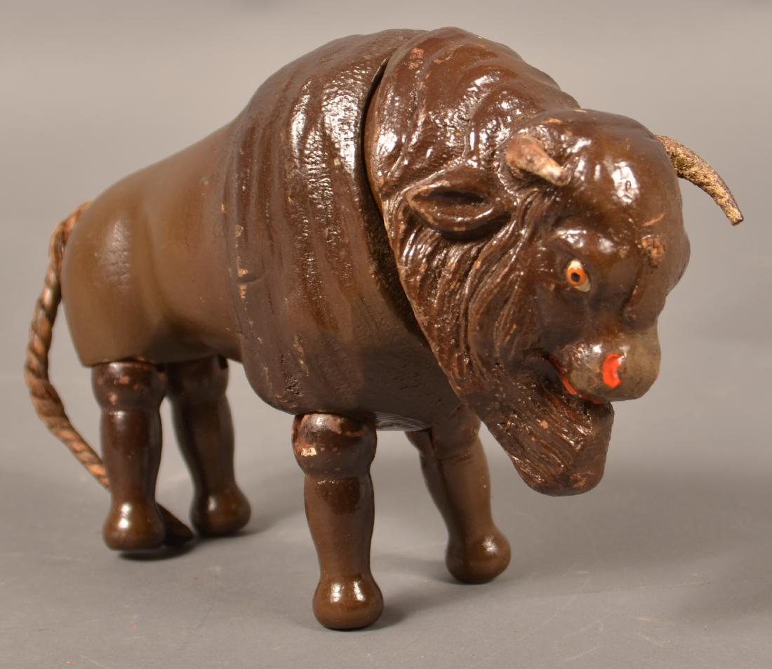 Schoenhut Buffalo. (1 of 3)