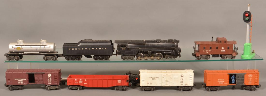 Lionel O Gauge Eight Piece Freight Train Set. (1 of 5)