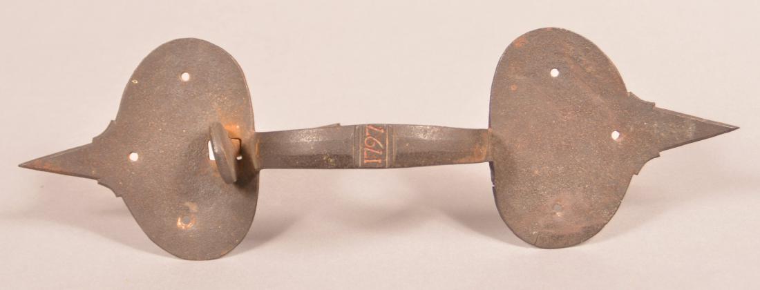 Wrought Iron Thumb Latch Door Handle Dated 1797. (1 of 3)
