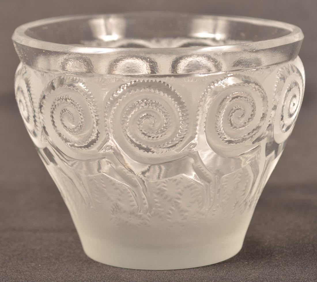 Lalique Art Deco Antelope Vase. (1 of 4)