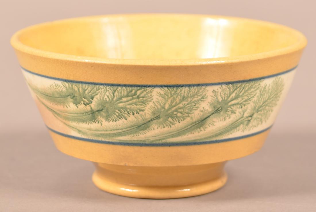 Small Yellowware Bowl w/ Seaweed Decoration. (1 of 4)
