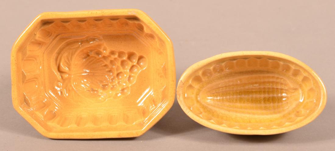 2 Antique Yellowware Oval Molds. (1 of 3)