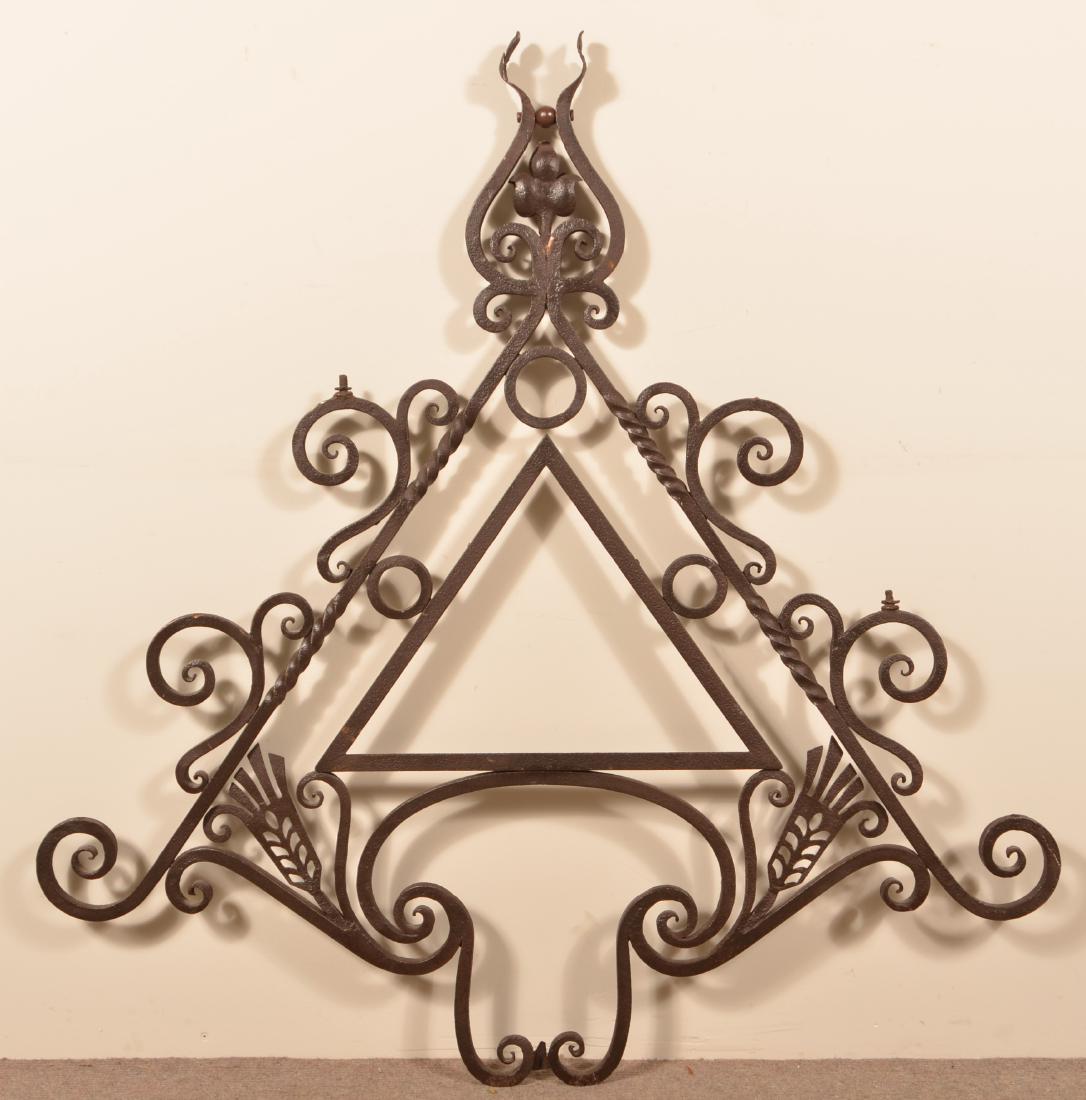 Antique Wrought Iron Sign Bracket. (1 of 4)