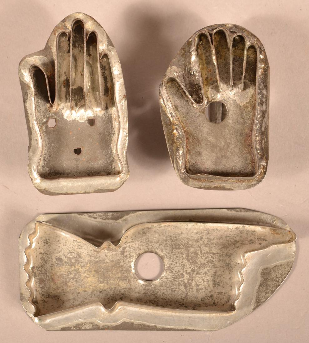 Three Antique Hand Form Tin Cookie Cutters. (1 of 3)