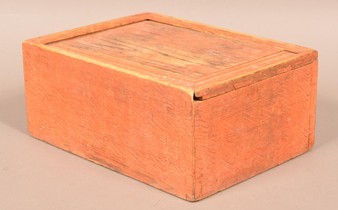 Pennsylvania Slide Lid Box comb paint decoration. (1 of 3)