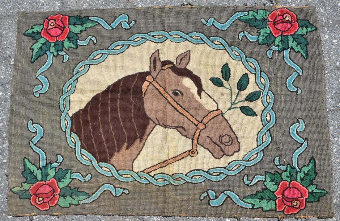 Vintage Lancaster County Horse Head Hooked Rug. (1 of 4)