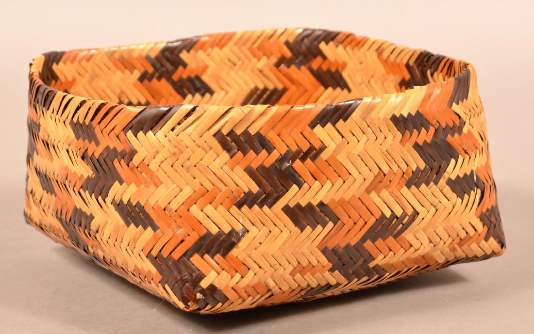 Vintage Choctan Basket "Double Woven" Native Dyed River (1 of 3)
