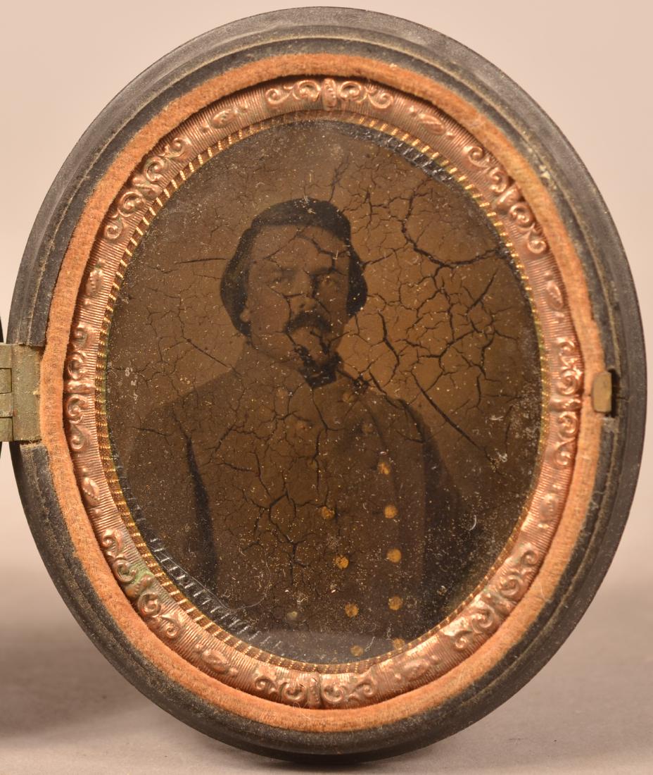 1/6 Plate Tintype of a Civil War Soldier. Oval portrait (1 of 5)
