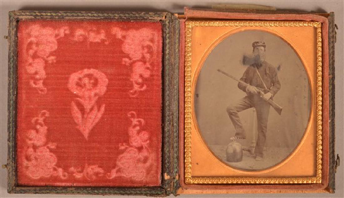 1/6 Plate Tintype of a Civil War Soldier. Standing pose (1 of 3)