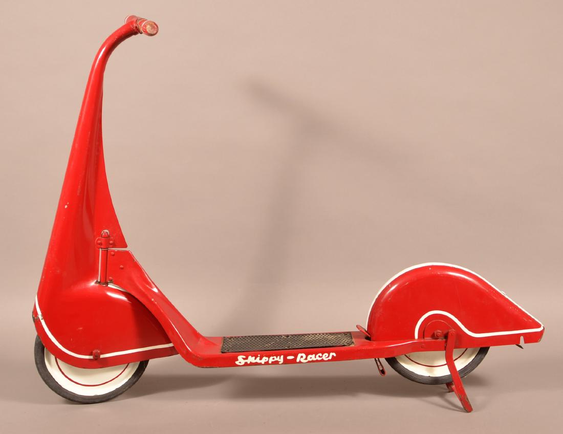 1930's Streamline "Skippy Racer" Scooter. (1 of 5)