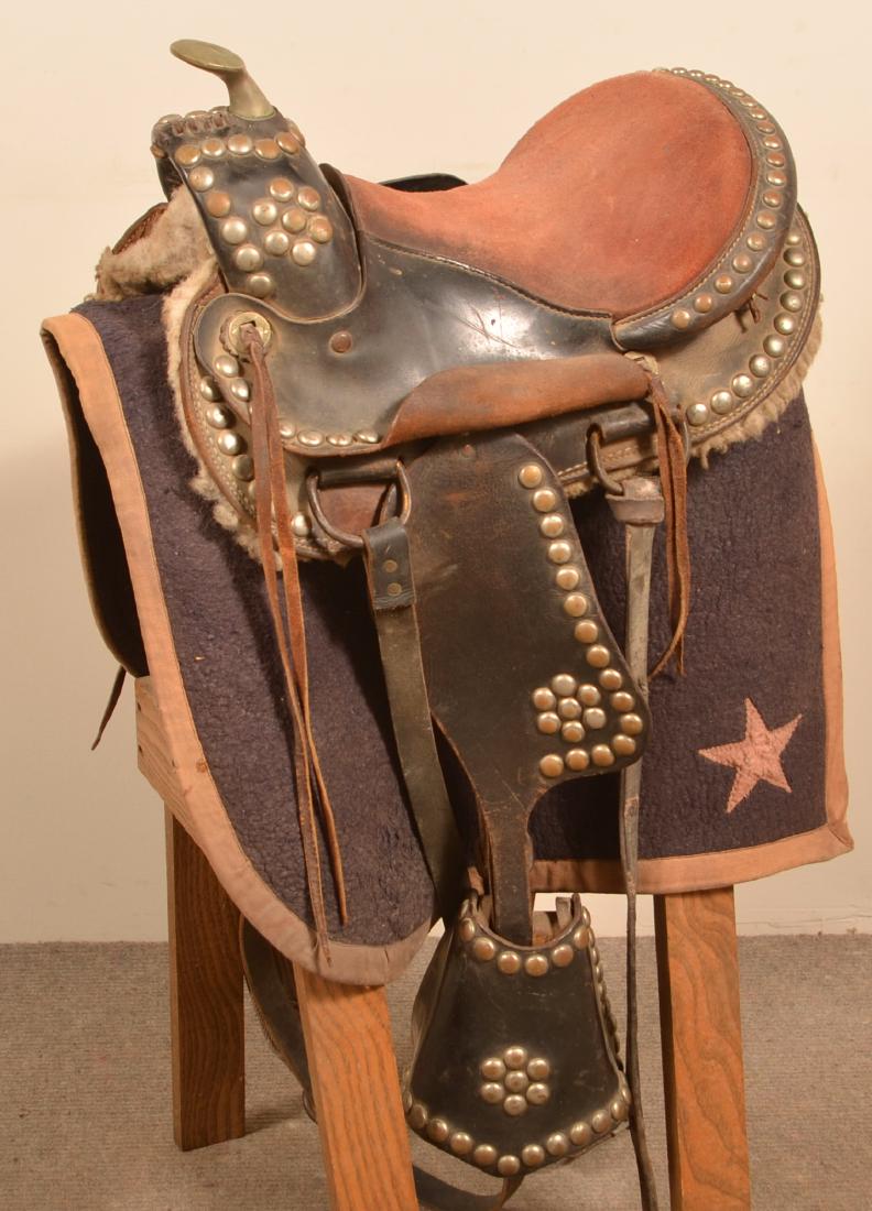 Leather Western-Style Ladies/Child's Saddle. (1 of 5)