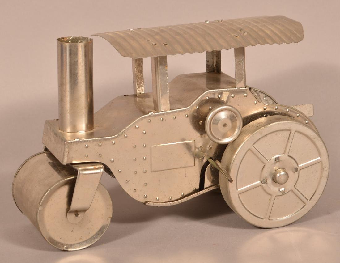 Lindstrom Pressed Steel Wind-Up Steam Roller. (1 of 3)