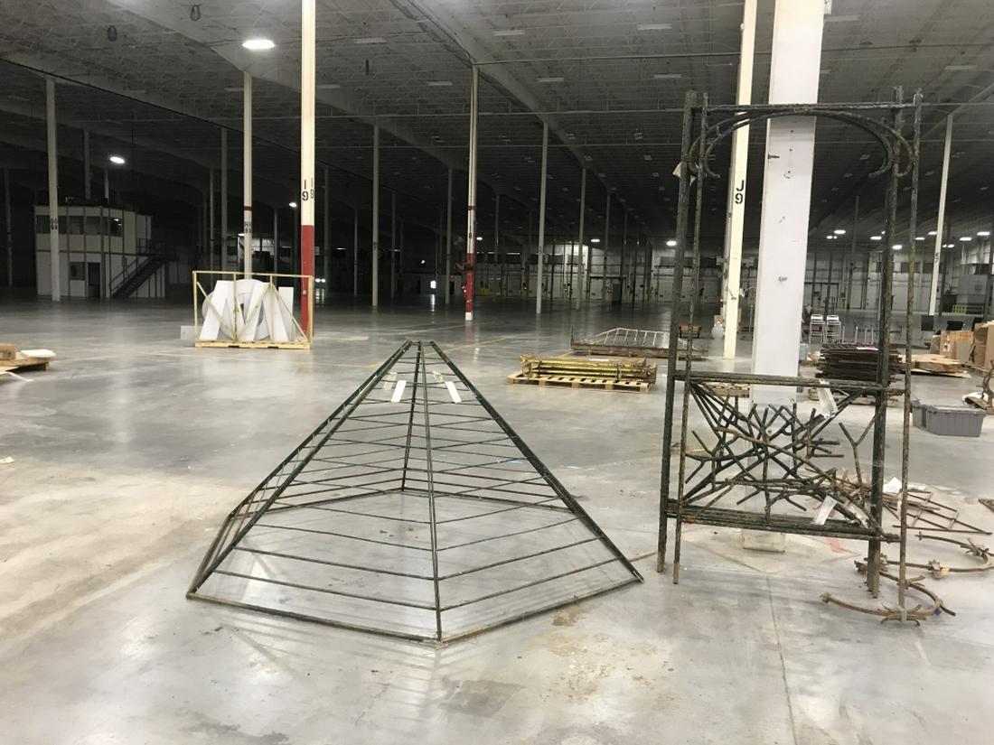 Early Iron Gazebo (1 of 6)