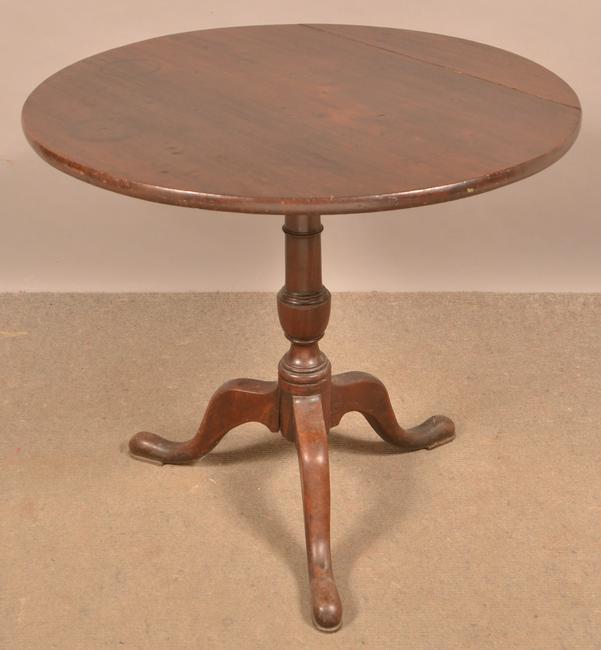 Pennsylvania Queen Anne Mahogany Tilt-Top Tea Table.: Pennsylvania Queen Anne Mahogany Tilt-Top Tea Table. 29"h. x 33" diam. Condition: Good with wear, top is an old replacement.