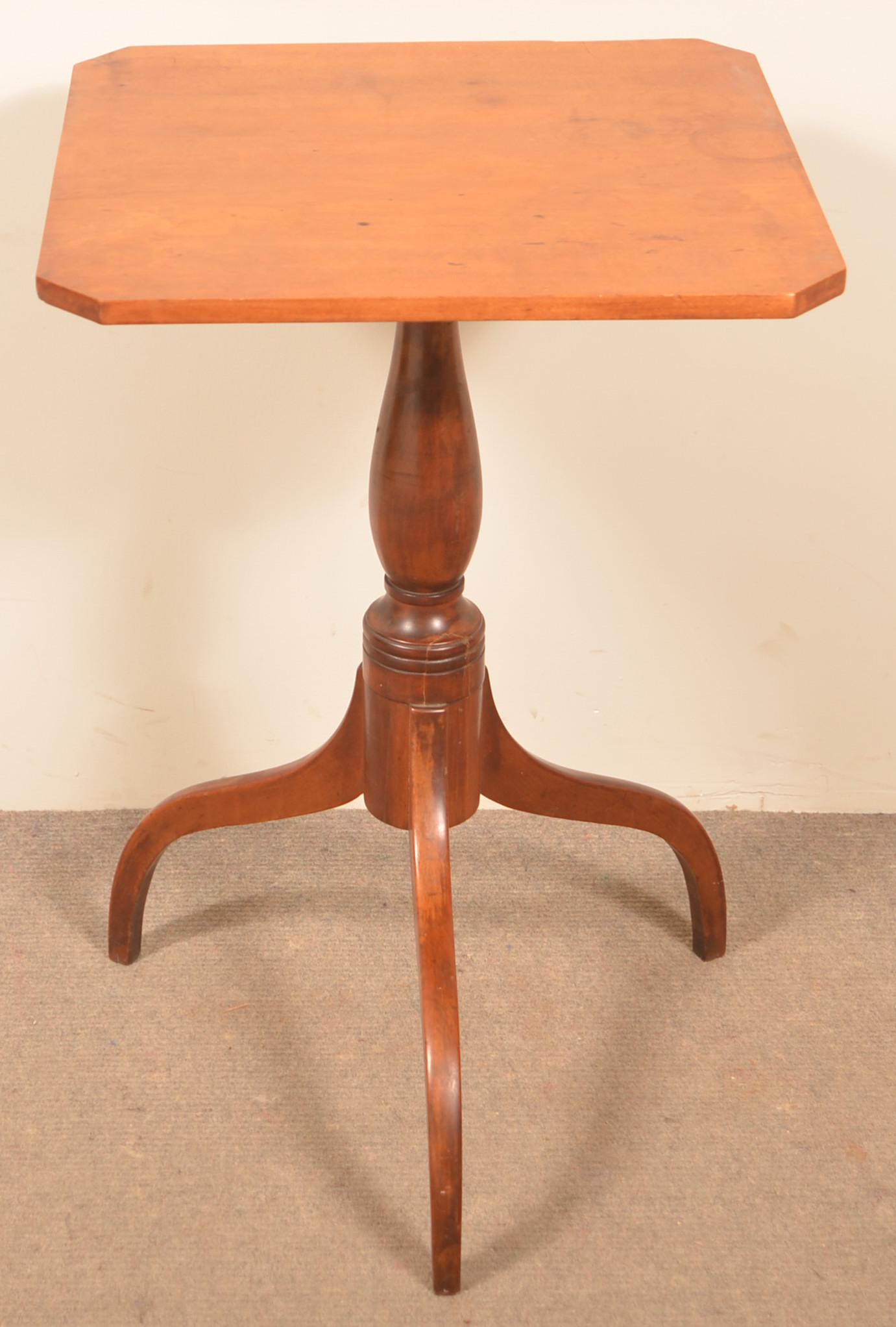 Pennsylvania Cherry Federal Spider Leg Candlestand. (1 of 3)