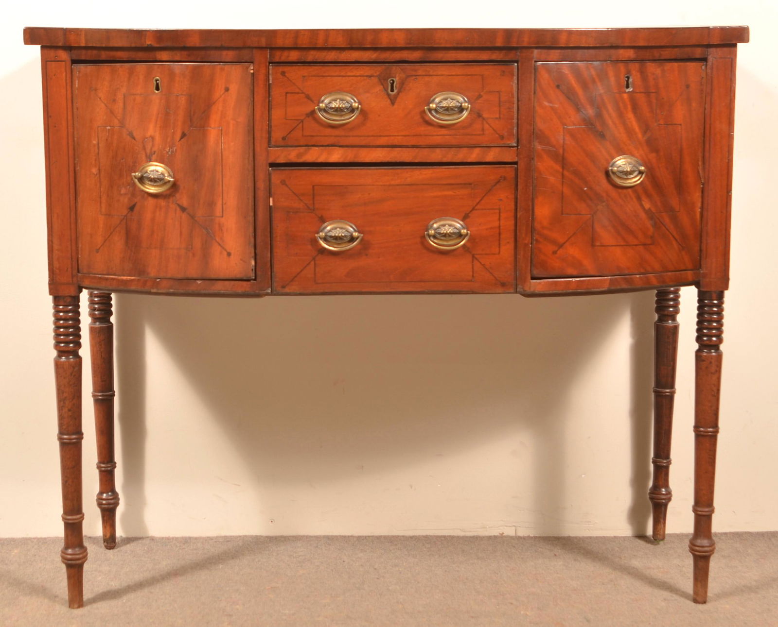 English Sheraton Mahogany Small Sideboard. (1 of 3)