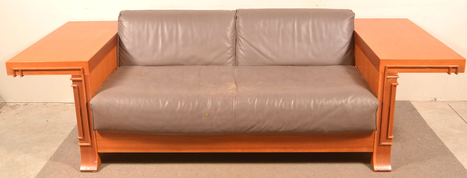Frank Lloyd Wright Cassina Italian Deco Style Sofa. (1 of 8)
