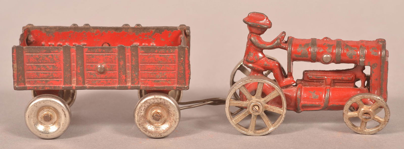 Arcade Cast iron Tractor with Wagon. (1 of 4)
