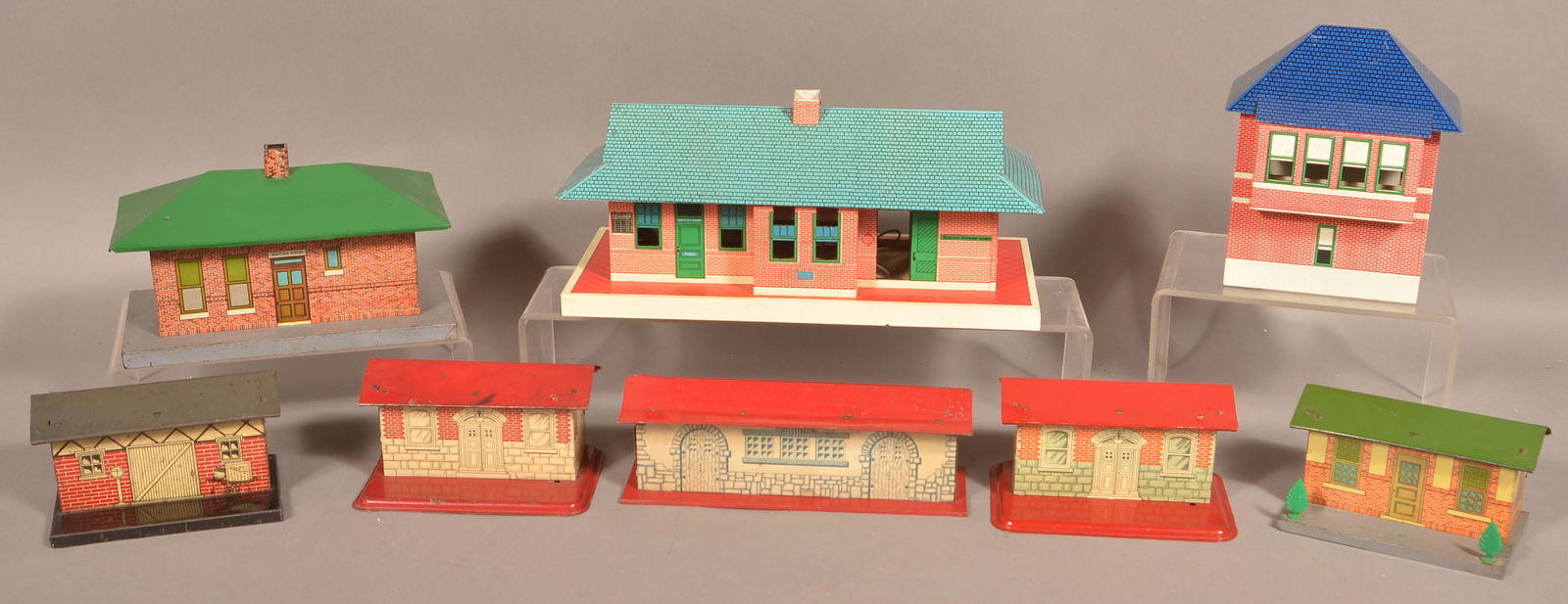 Lot of Vintage Tin Litho Train Yard Stations and (1 of 1)