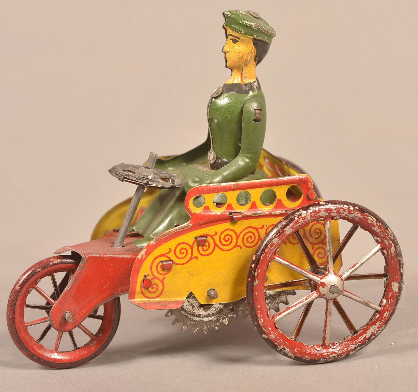 German Tin Litho Wind-Up Three Wheel Vehicle. (1 of 4)