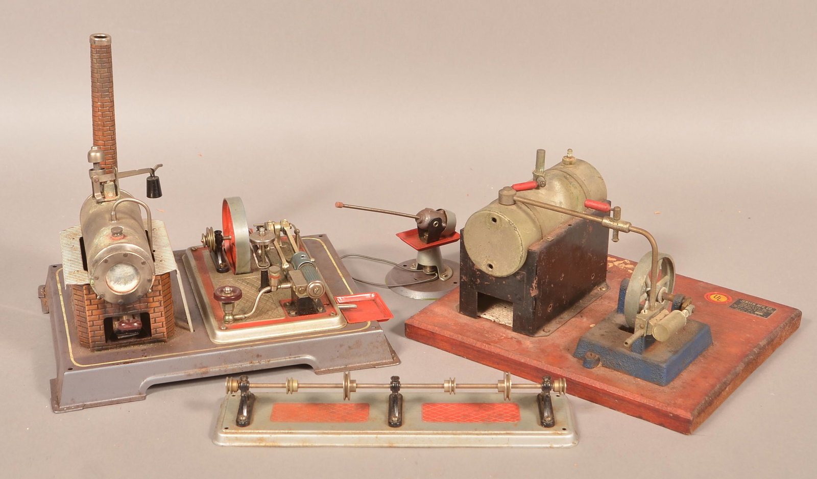 Jensen and Wilesco Vintage Steam Engine Toys. (1 of 3)