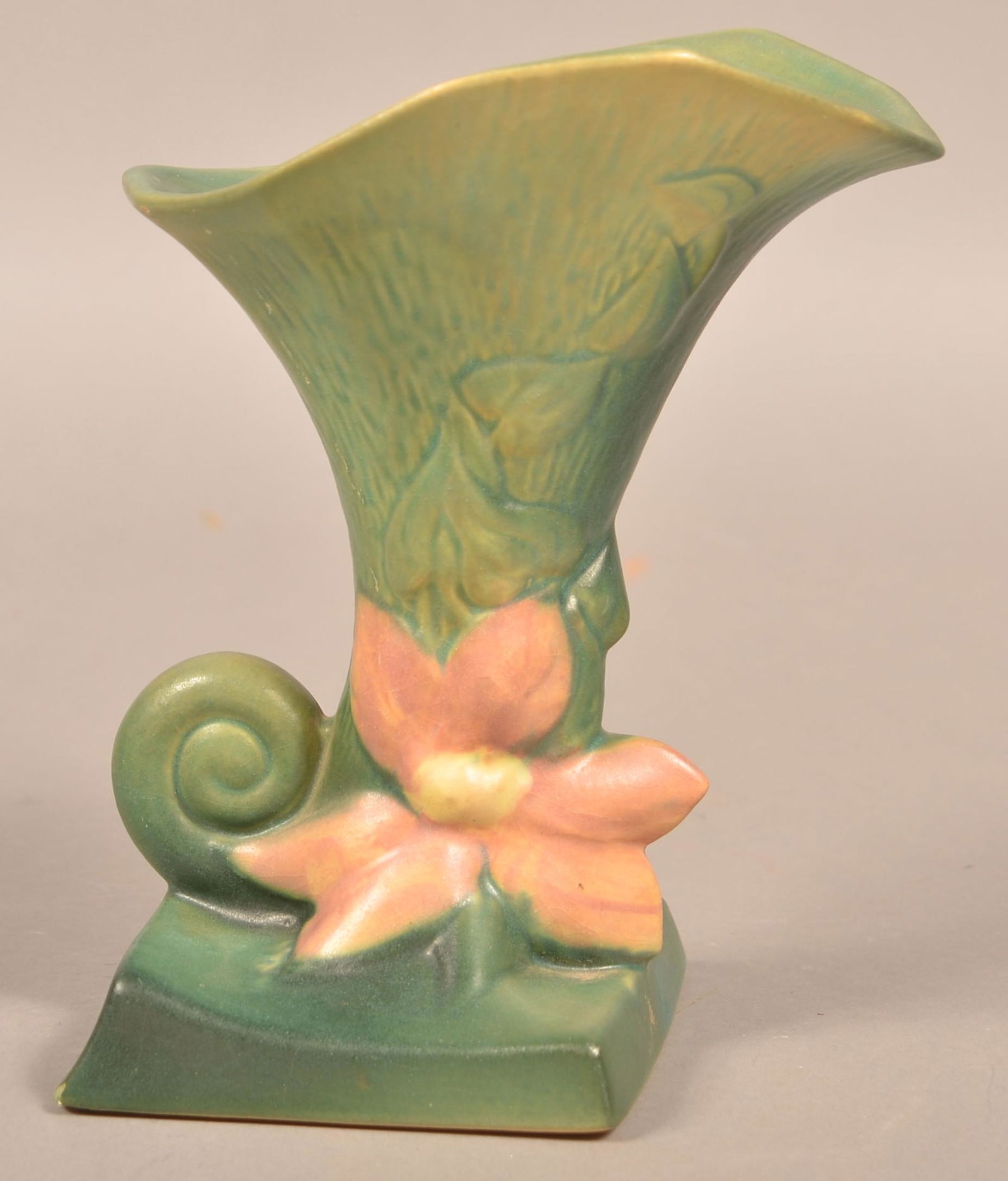 Roseville Art Pottery Clematis Pattern Cornucopia. (1 of 3)