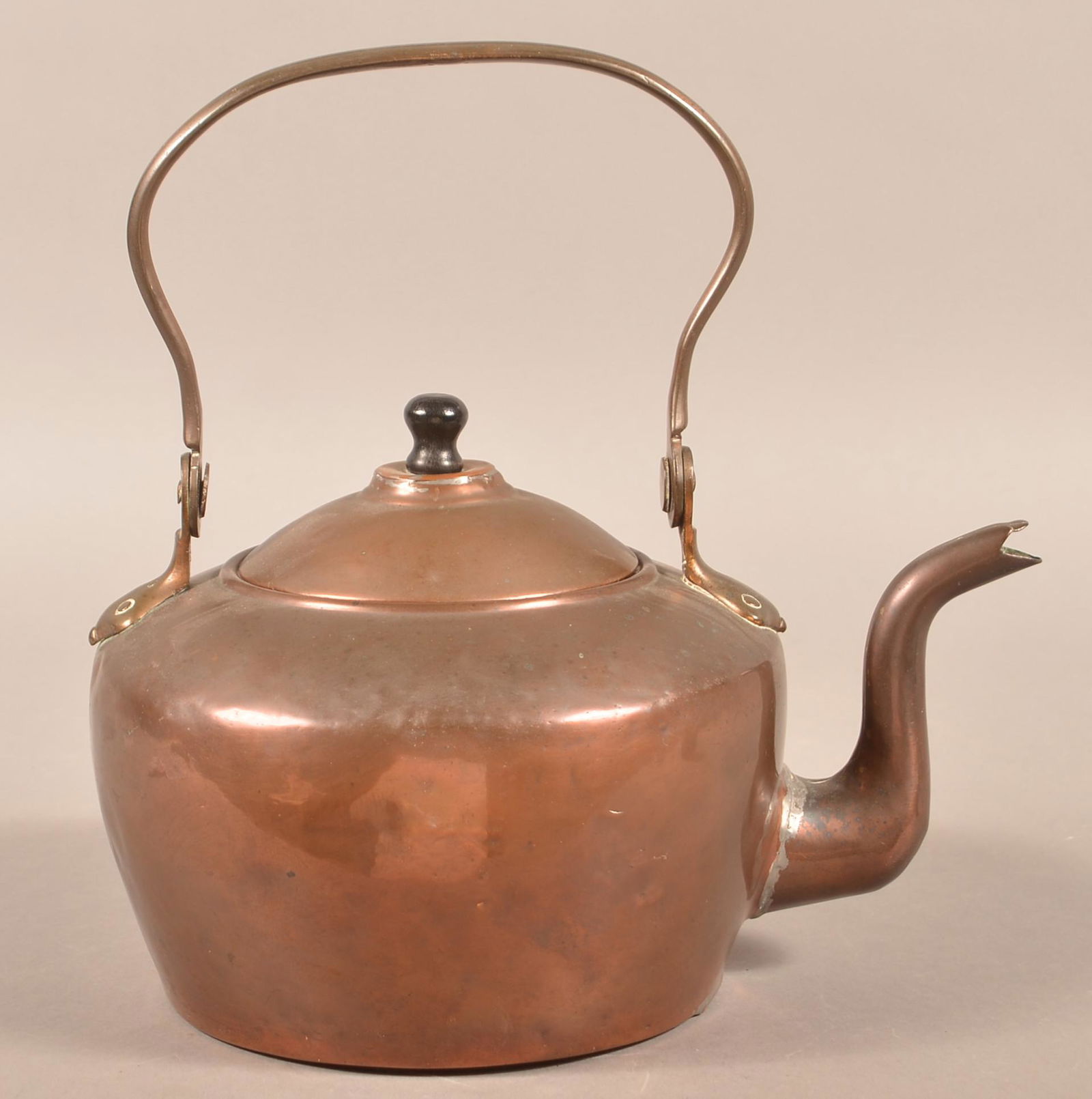 American 19th Century Copper Tea Kettle. (1 of 3)