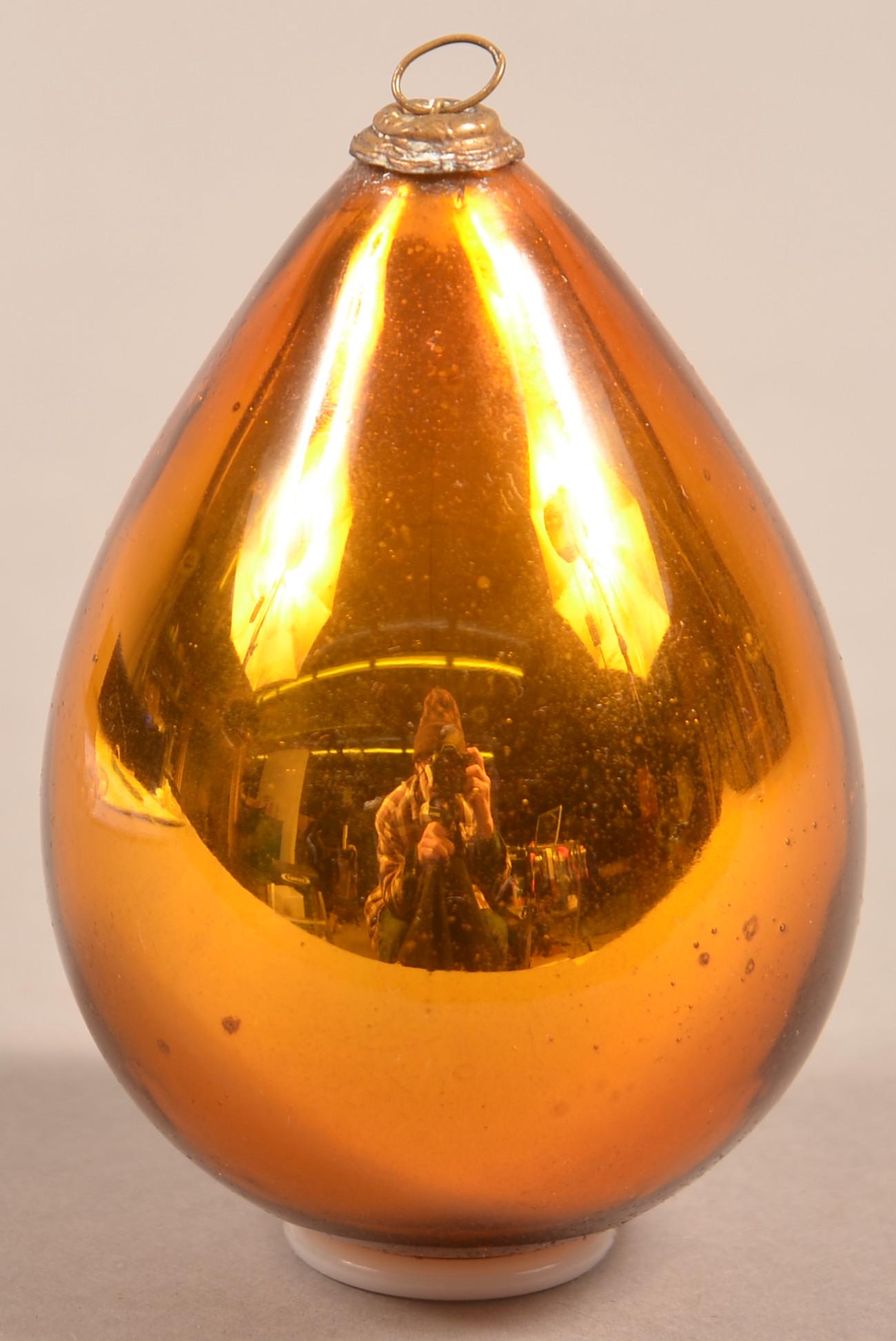 Antique German Gold Glass Drop Form Kugel. (1 of 3)