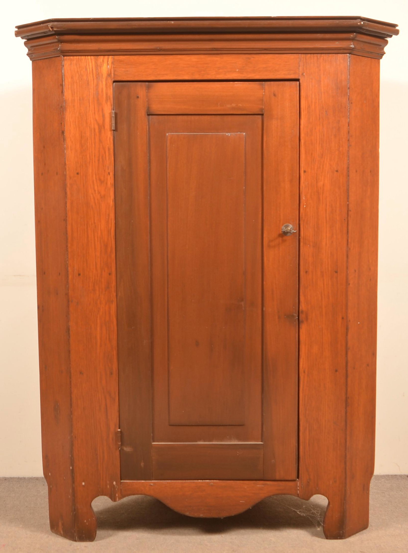 19th Century Blind Door Corner Cupboard. (1 of 3)