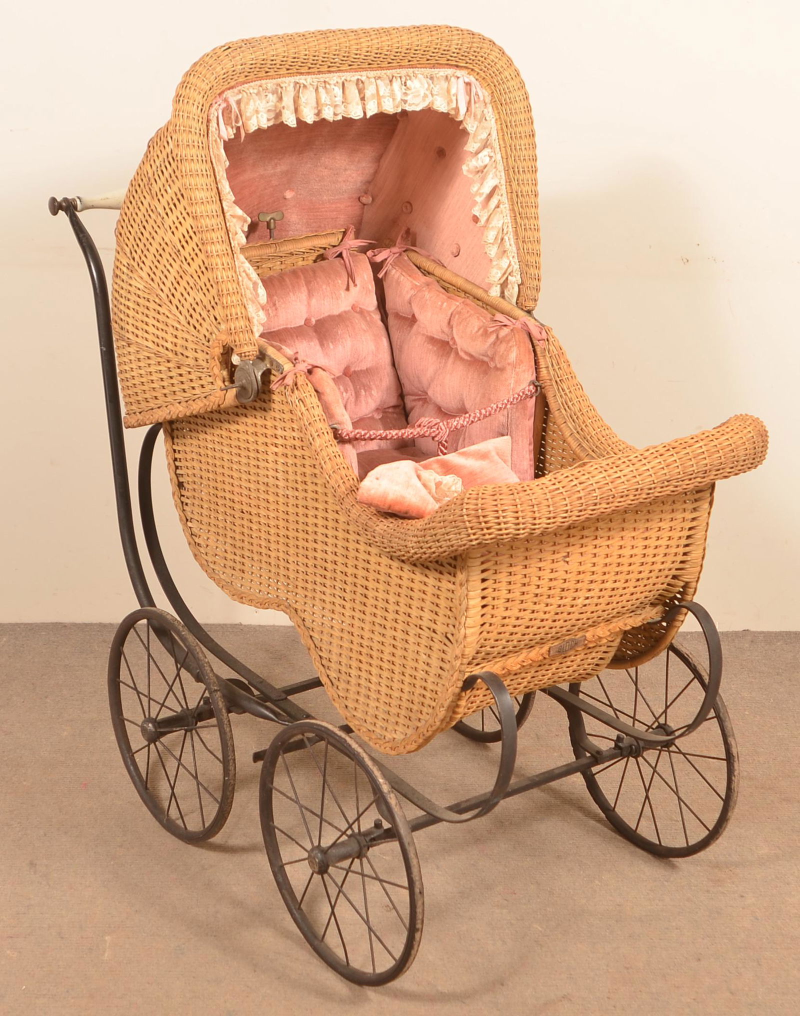 Late 19th Century Wicker Carriage with Adjustable Hood. (1 of 4)