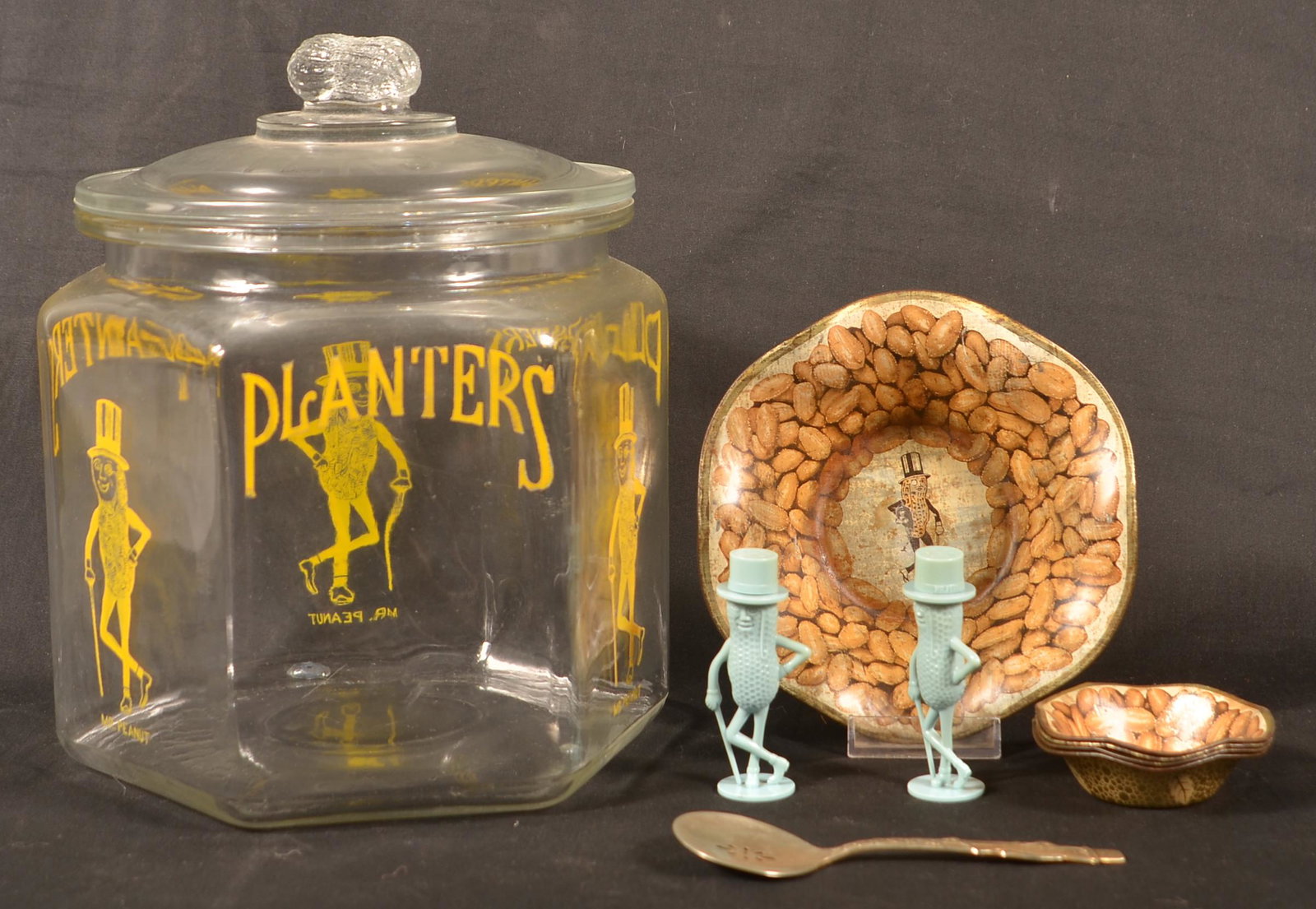 Vintage Planters Mr. Peanut Lot.: Vintage Planters Mr. Peanut Lot. Covered jar 9"h. Condition: Good with minor wear.