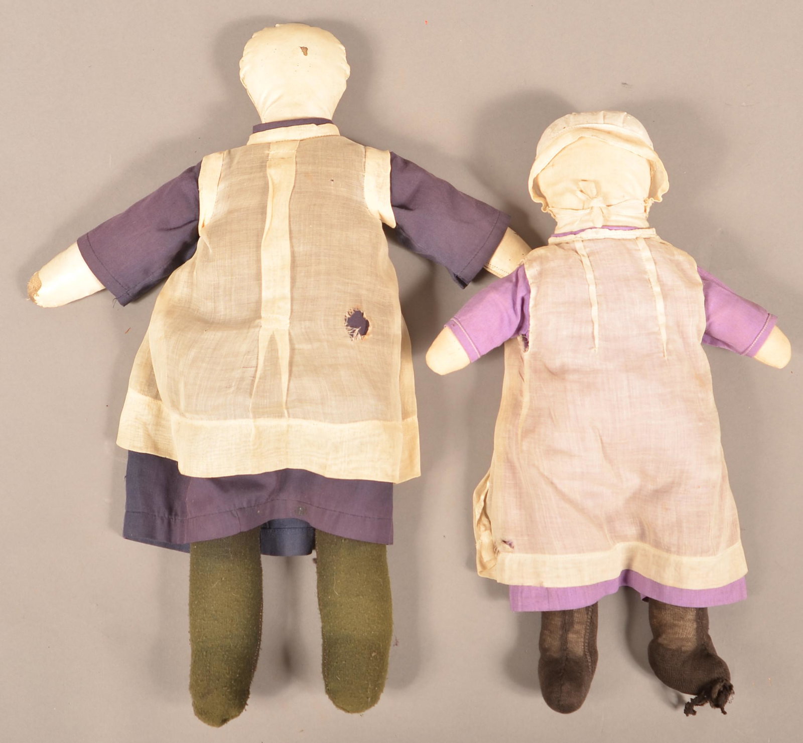 Two Vintage Amish Cloth Dolls in Traditional Dress.: Two Vintage Amish Cloth Dolls in Traditional Dress. Tallest 18''h. Condition: Good with wear.
