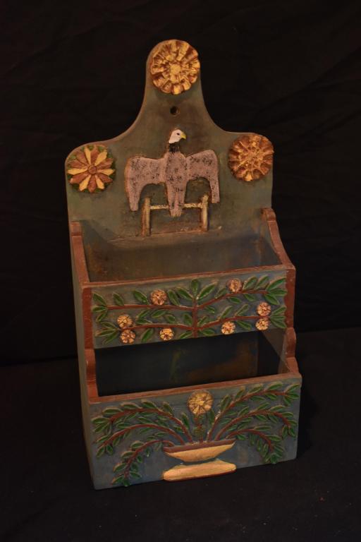 Keith Collis Carved And Painted Wall Box (1 of 3)