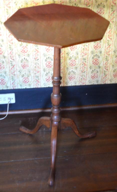 19Th Century Mahogany Octagonal Top Candle Stand (1 of 3)