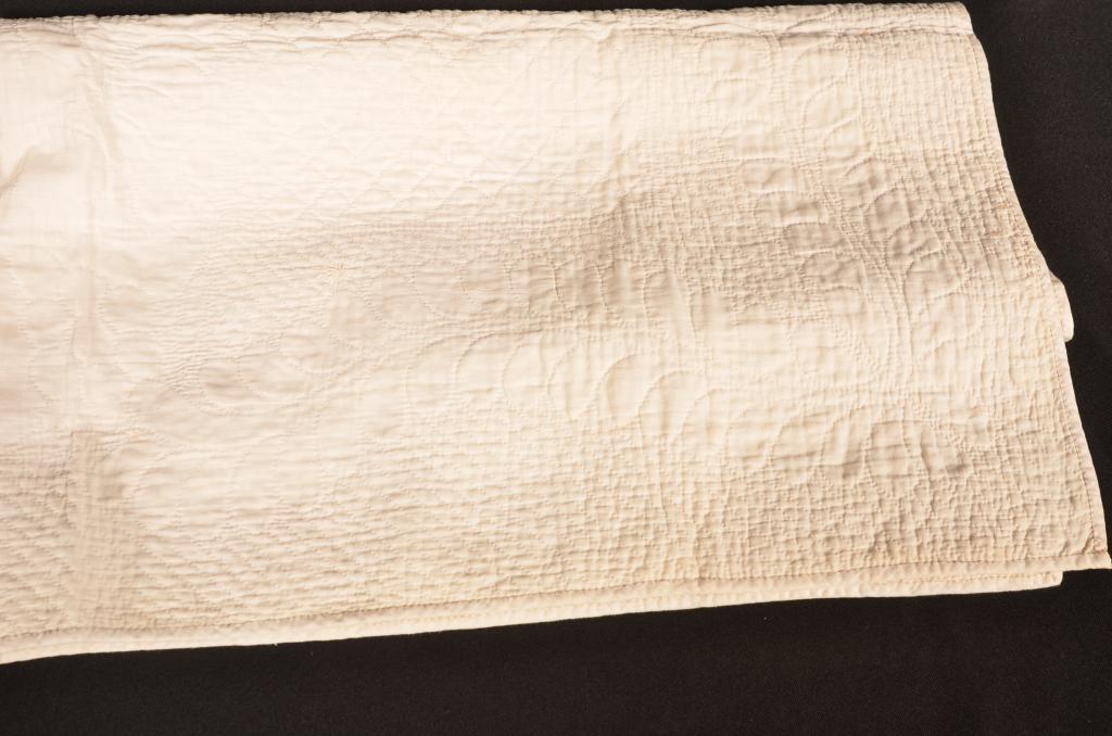 Antique Finely Quilted White Pa Crib Quilt: 40" x 41"Condition: Very Good