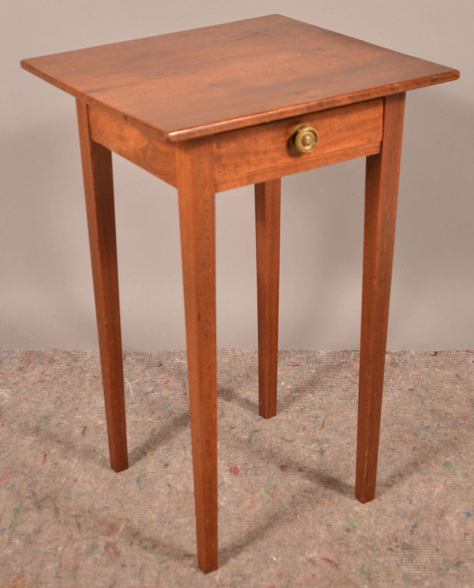 American Hepplewhite Mahogany One-Drawer Stand.: American Hepplewhite Mahogany One-Drawer Stand. 28-3/4"h. x 18-1/2"w. x 18"d. Condition: Good with wear.