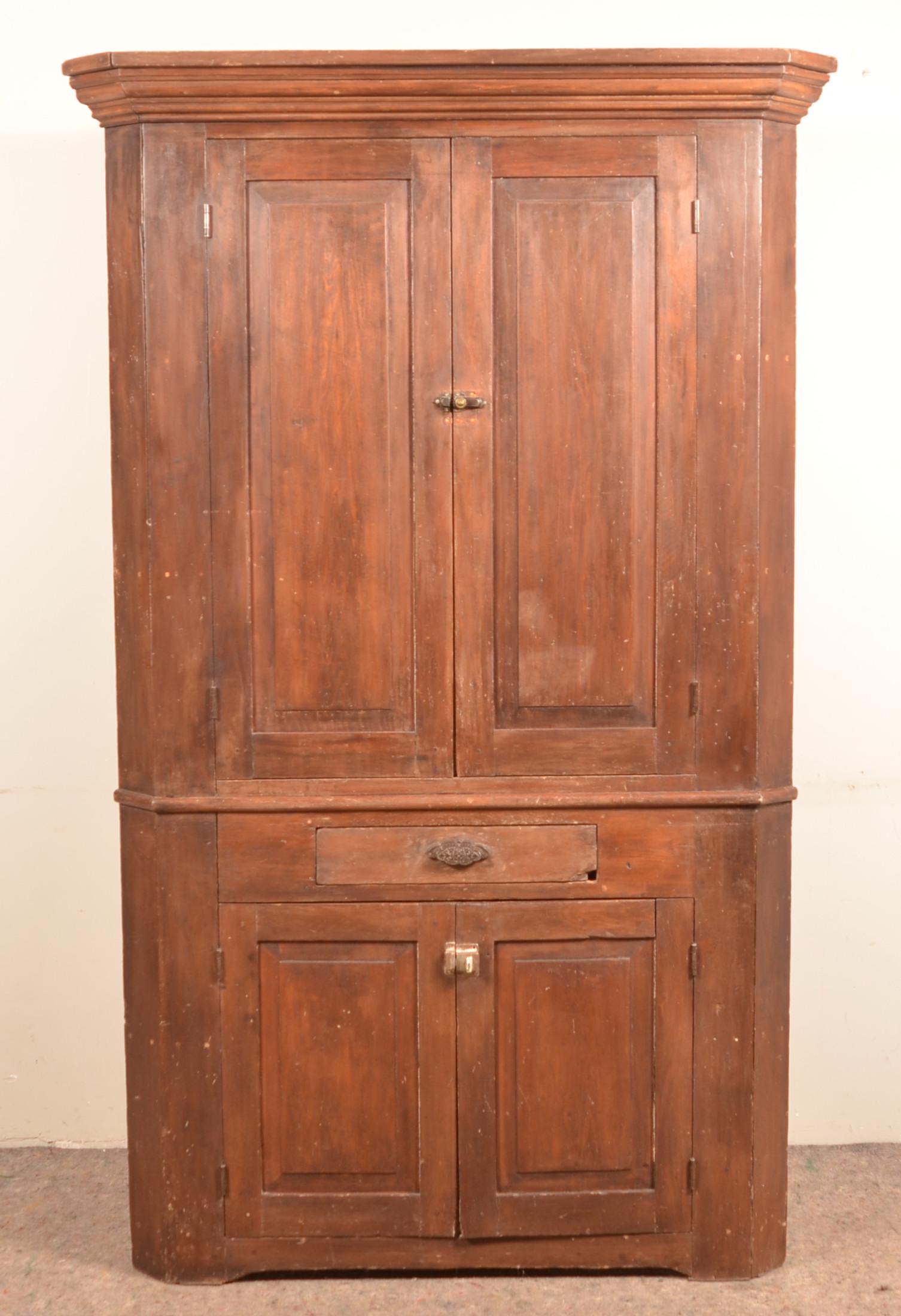 PA 19th Century Softwood Blind-Door Corner Cupboard. (1 of 5)