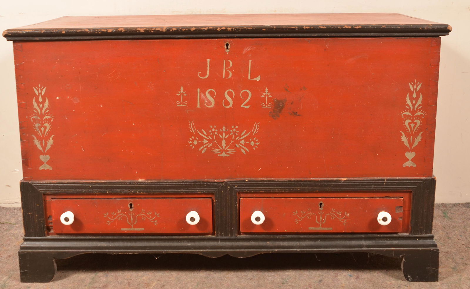 1882 Soap Hollow Decorated Softwood Blanket Chest. (1 of 10)