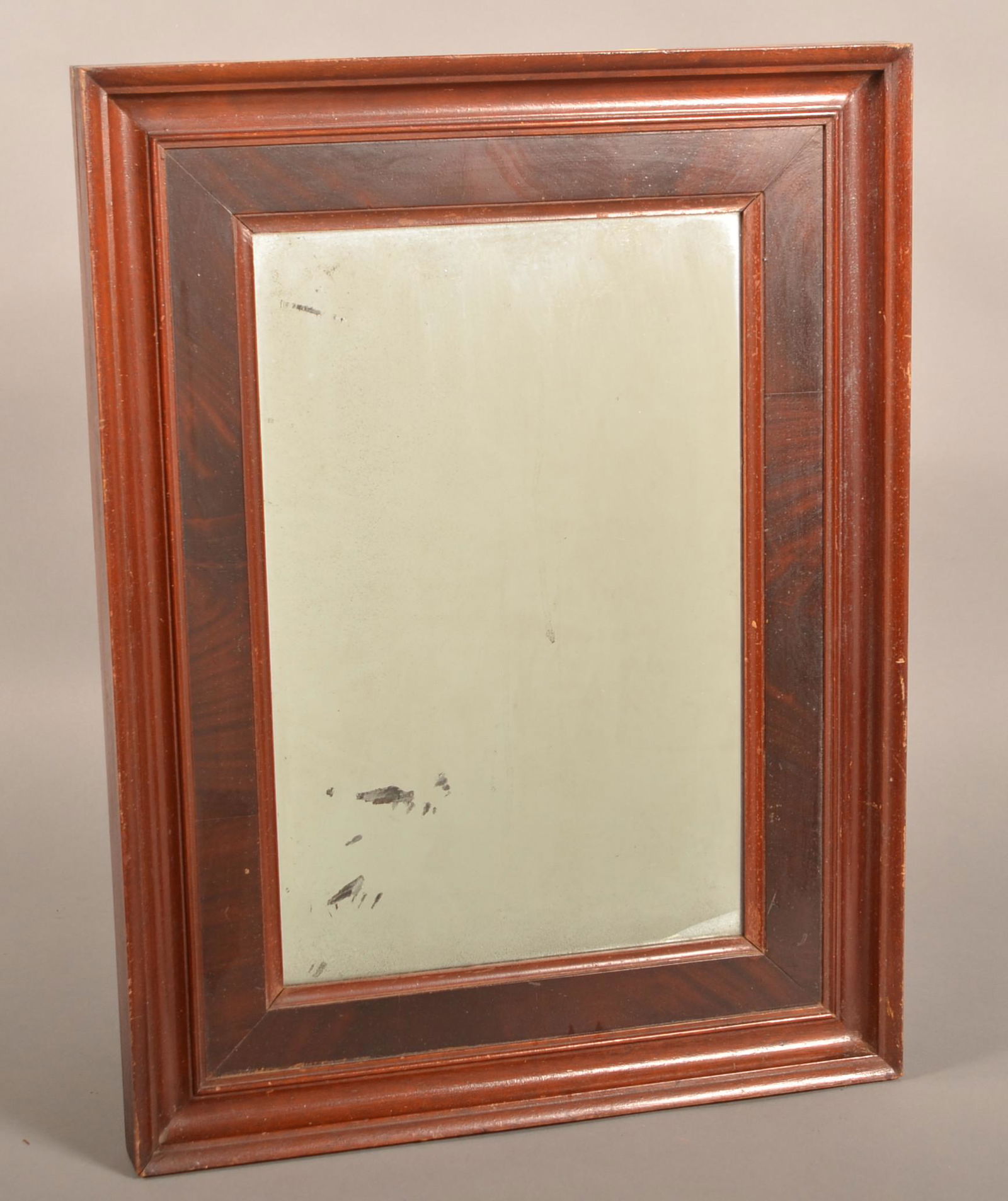 American Federal Mahogany Molded Frame Mirror. (1 of 3)
