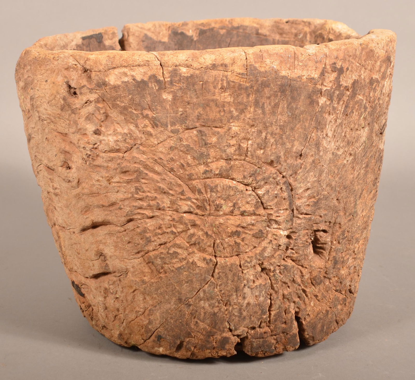 18th Century Native American Burlwood Mortar. (1 of 4)