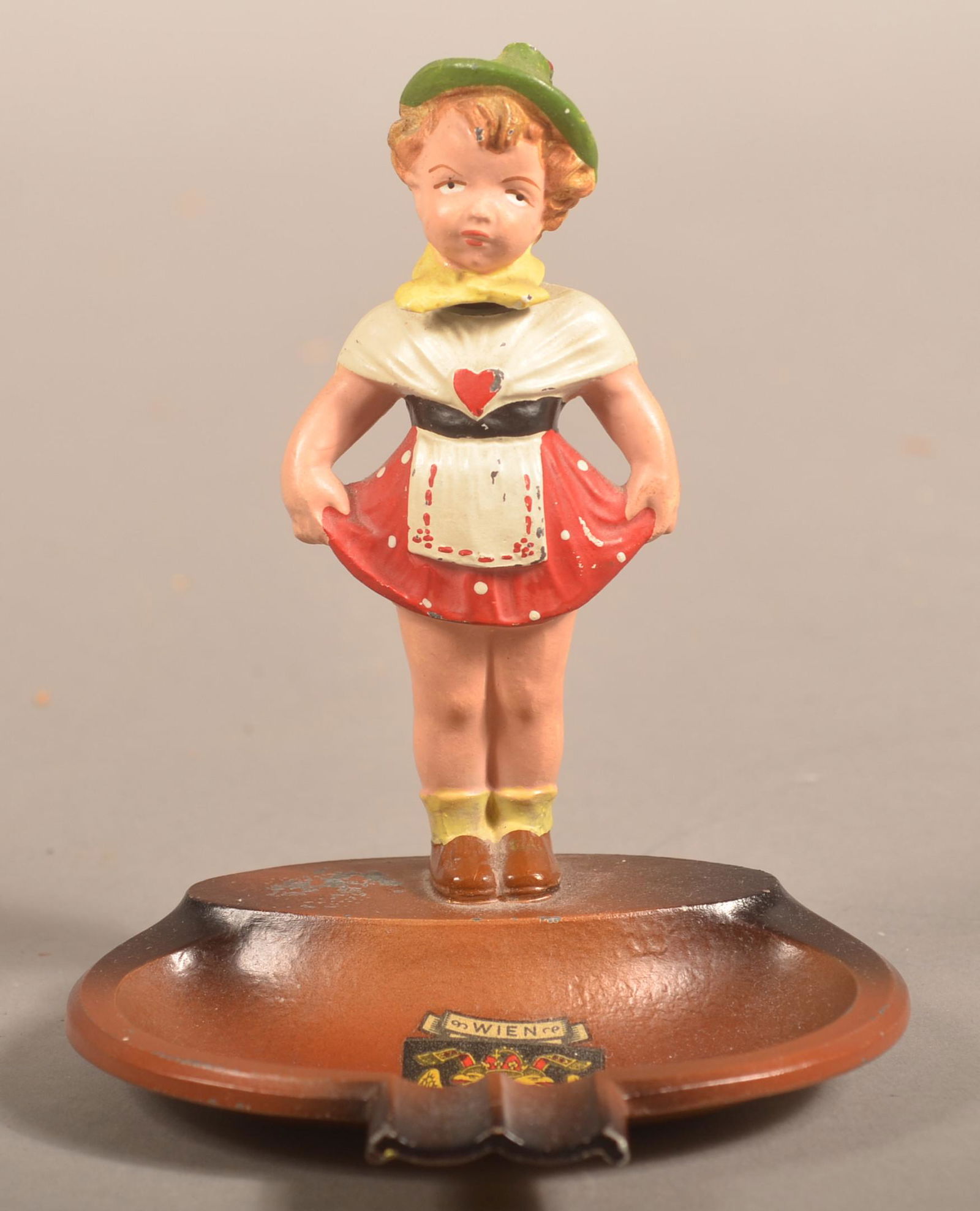 Vintage "Wien" (Vienna) Souvenir Nodder Ashtray. (1 of 5)