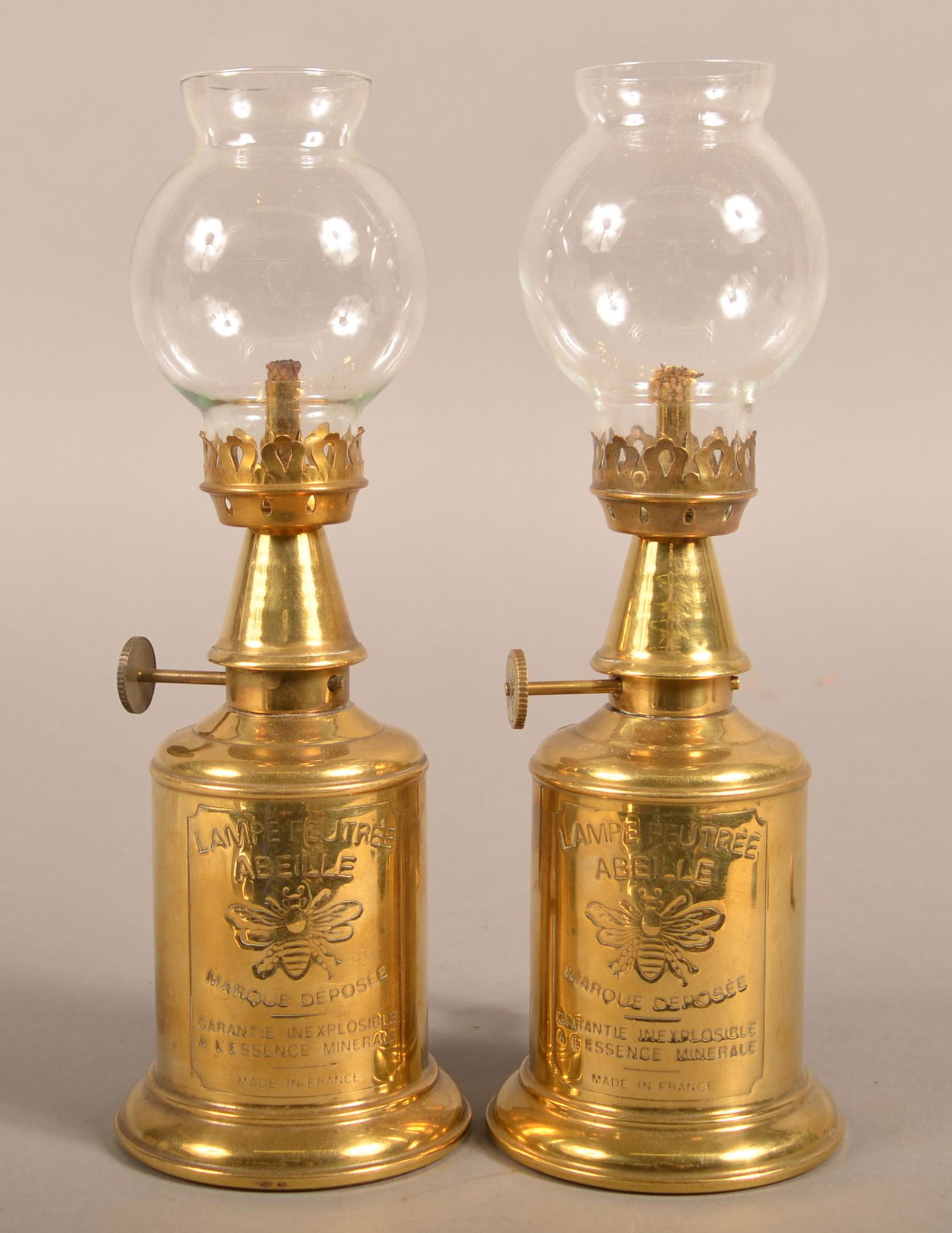 Two Antique/Vintage French Brass Oil Pigeon Lamps. (1 of 3)