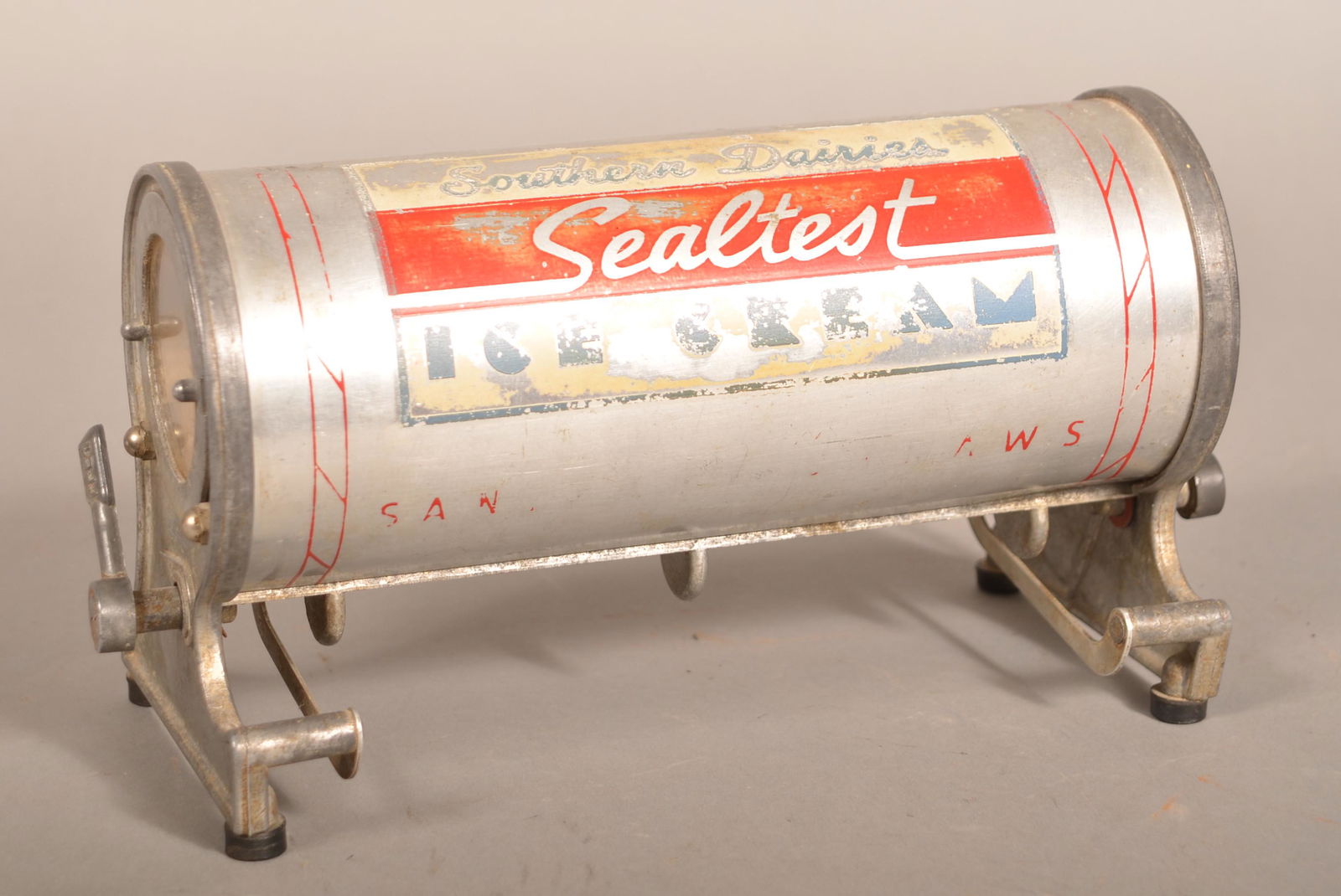 Southern Dairies Seal Test Ice Cream Straw Dispenser. (1 of 6)