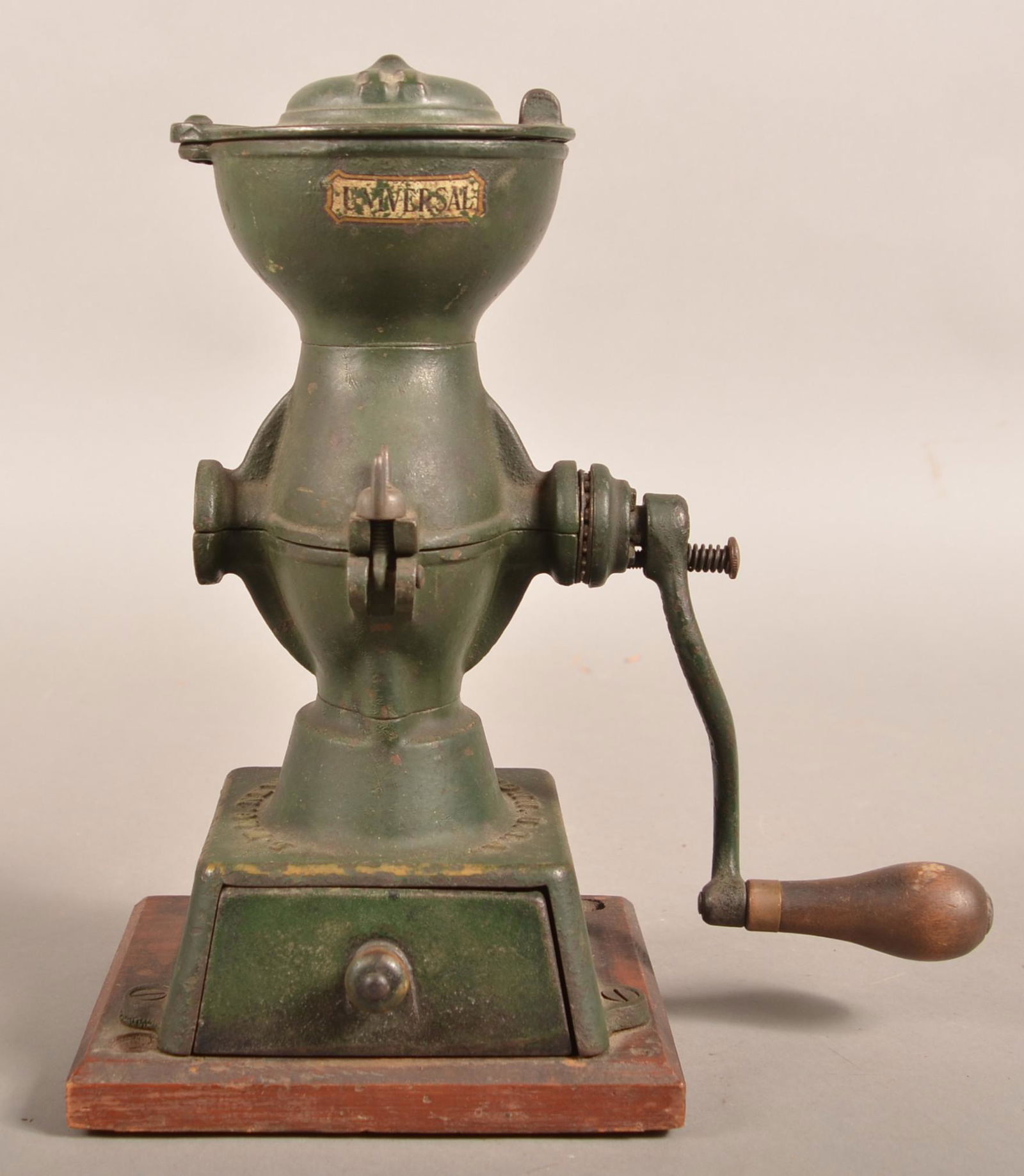 Landers, Frary & Clark Cast Iron Table-Top Coffee Mill. (1 of 3)